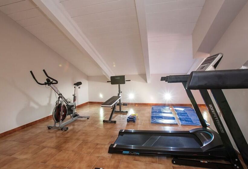 簡易ホテル Palazzo Caracciolo