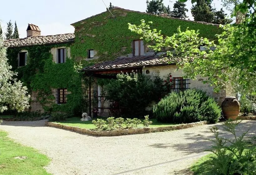 Maaseutuhotelli Fattoria Casa Sola