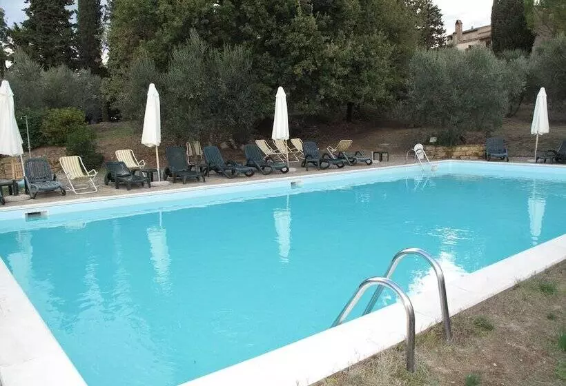 Maaseutuhotelli Fattoria Casa Sola