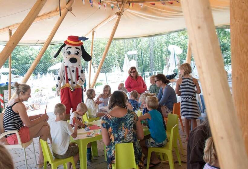 פונדק Orlando In Chianti Glamping Resort