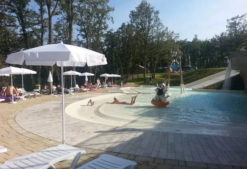 Hostelli Orlando In Chianti Glamping Resort