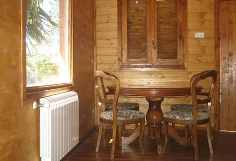 Maaseutuhotelli Borgo Dell Aschetto