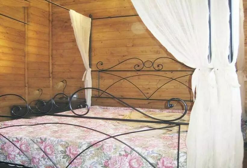 Maaseutuhotelli Borgo Dell Aschetto