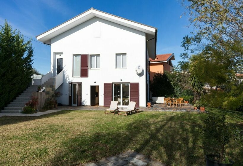 بنسيون Guest House Le Acacie