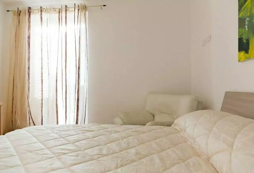 ペンション Guest House Le Acacie