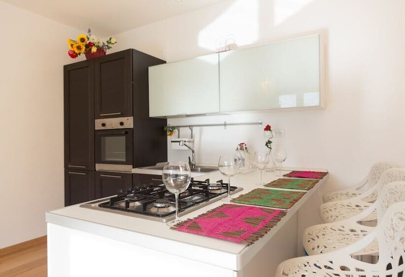 بنسيون Guest House Le Acacie