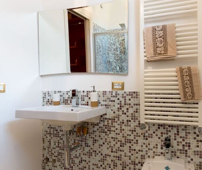 بنسيون Guest House Le Acacie