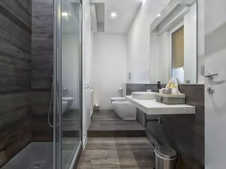 پانسیون Suite Vogue Luce