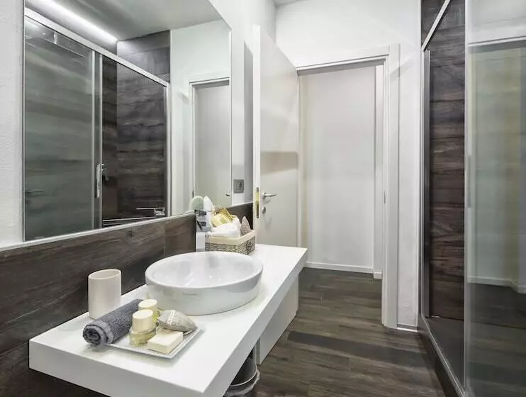 پانسیون Suite Vogue Luce