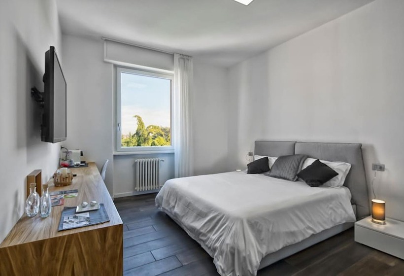 פנסיון Suite Vogue Luce