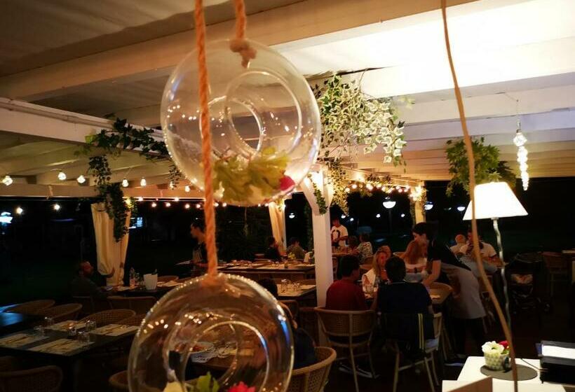 Резиденция Rey Beach Club