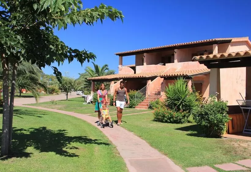 レジデンス Rey Beach Club