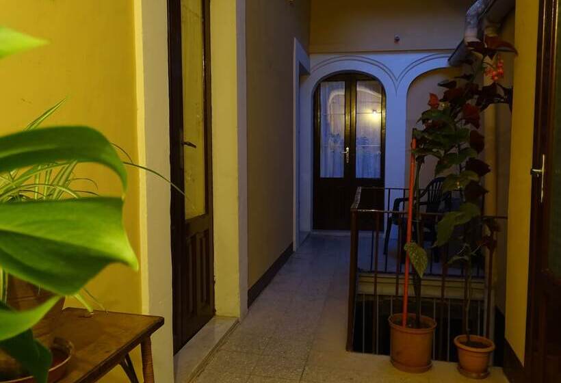 Bed and Breakfast Palazzo Iargia