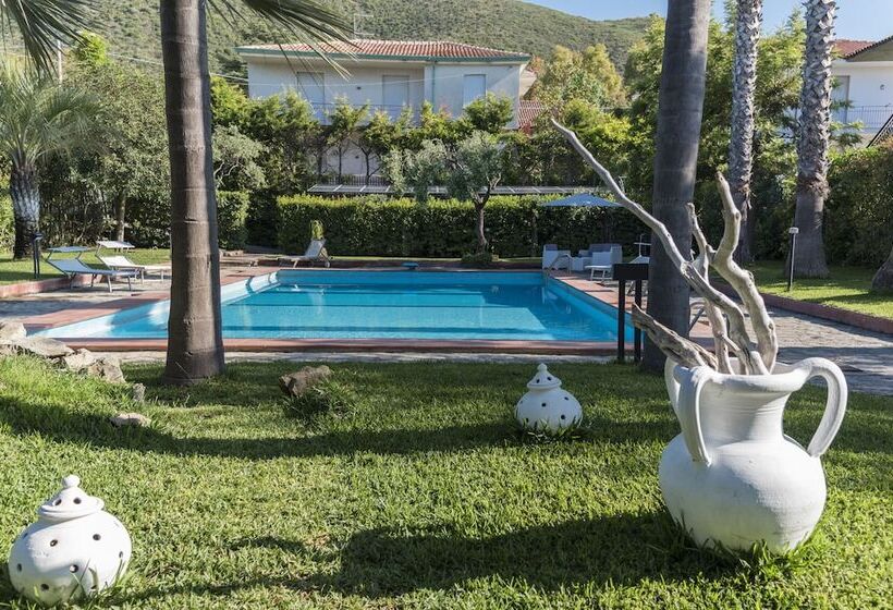 فندق فئة نجمة واحدة Villa Giò B&b De Charme