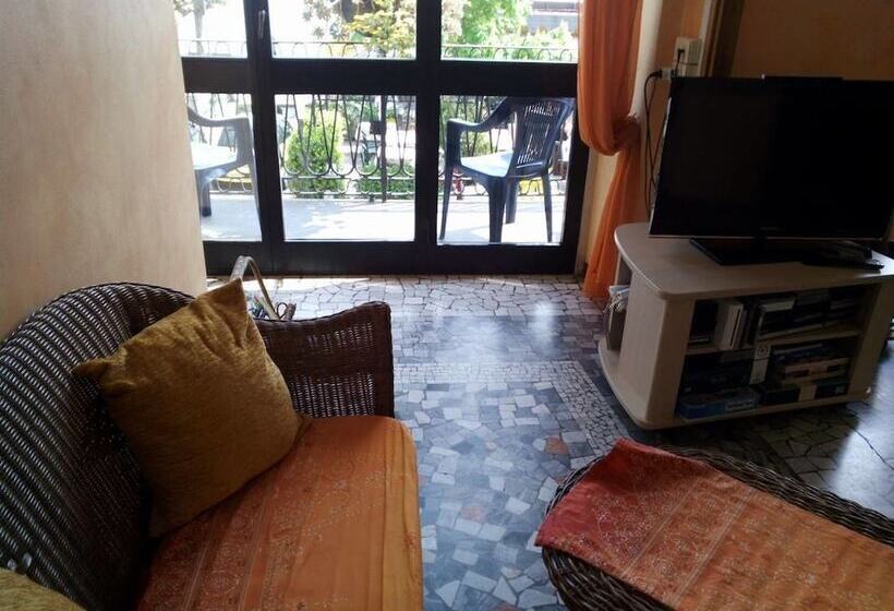 בית מלון כפרי Albergo Ristorante La Terrazza