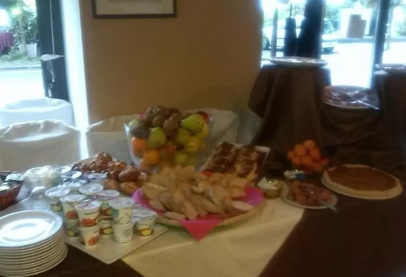 هتل Albergo Ristorante La Terrazza