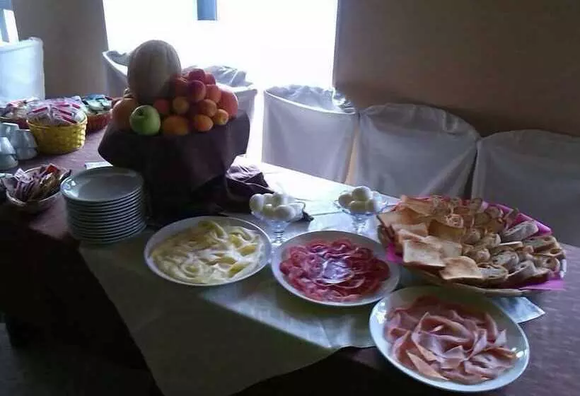 هتل Albergo Ristorante La Terrazza