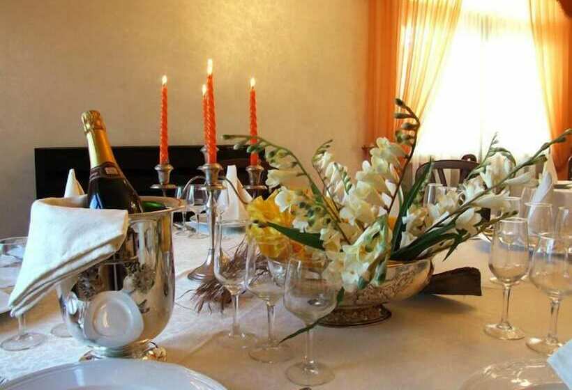 هتل روستایی Ore Felici Park