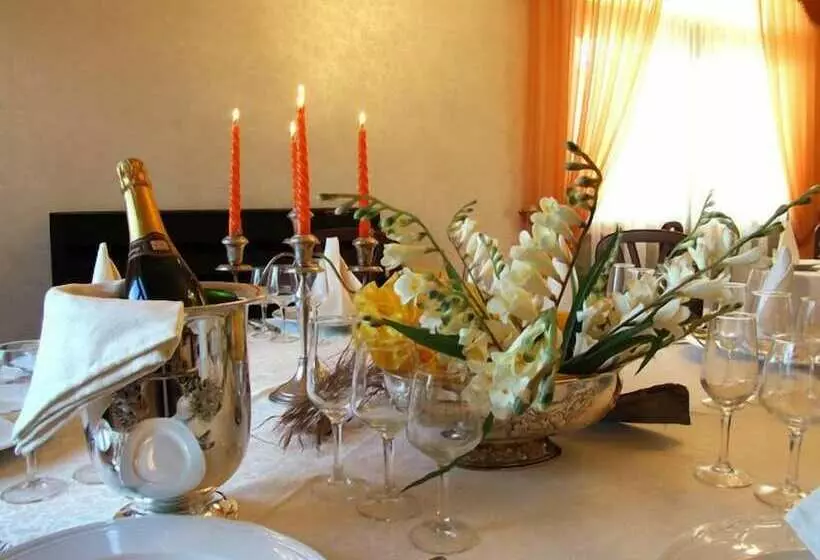 Maaseutuhotelli Ore Felici Park