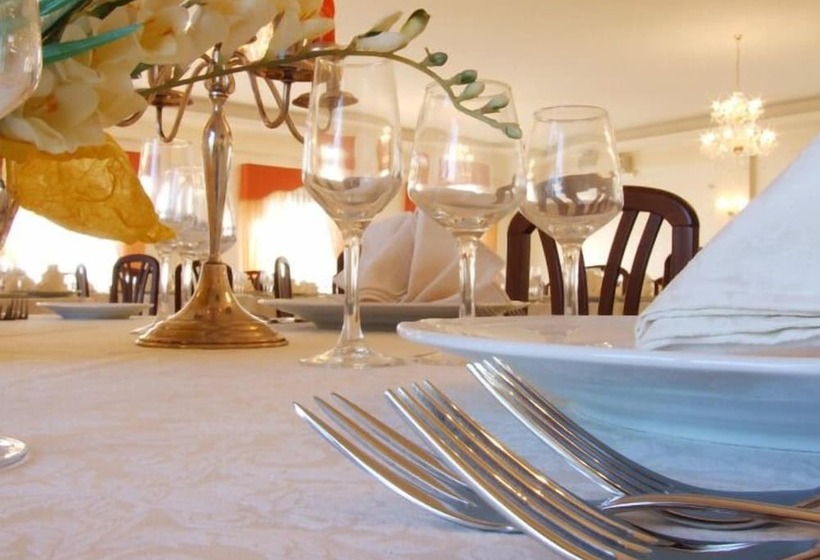 هتل روستایی Ore Felici Park