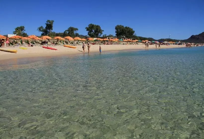 リゾートホテル Villaggio Piscina Rei