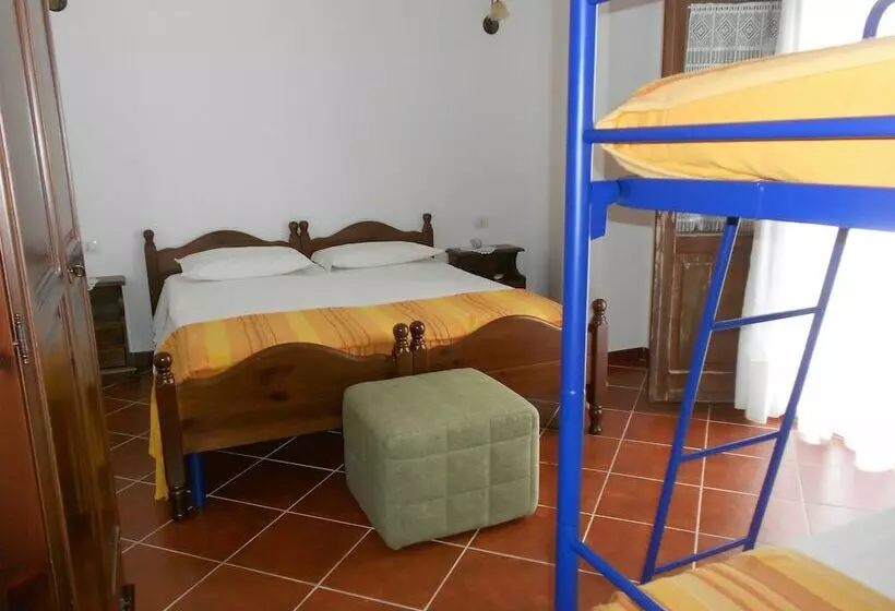 هتل Agriturismo Alba Chiara