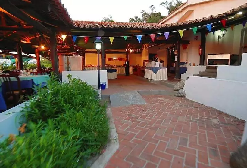 ホテル Baia Paraelios Resort