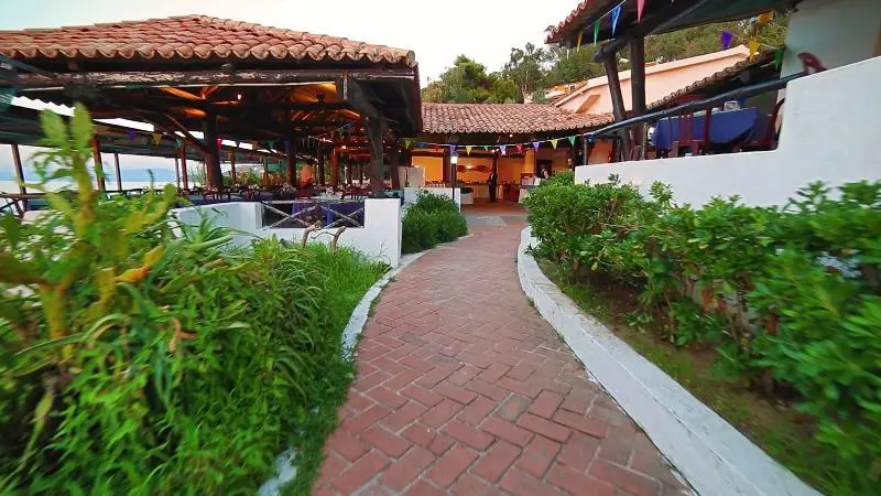هتل Baia Paraelios Resort