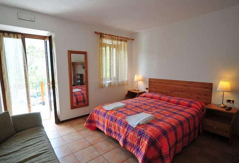 田舎風ホテル Agriturismo La Fonte Di Mariella