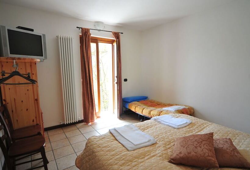 田舎風ホテル Agriturismo La Fonte Di Mariella