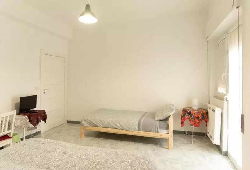 پانسیون Archita Guest House
