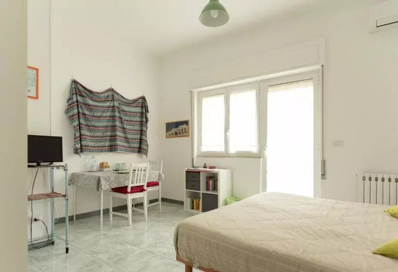 پانسیون Archita Guest House