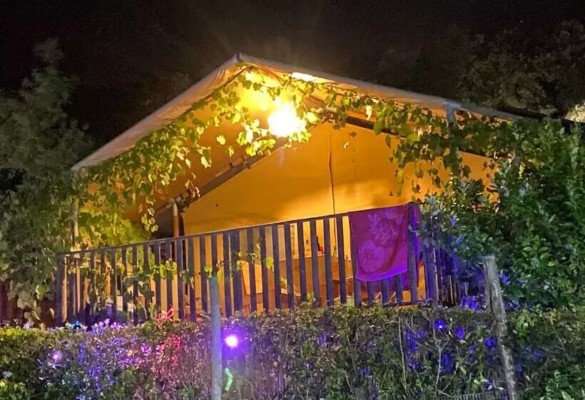 Lomakeskus Il Girasole Country Village