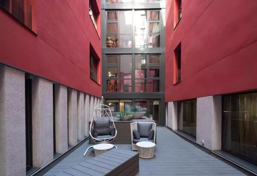 Отель Catalonia Eixample 1864