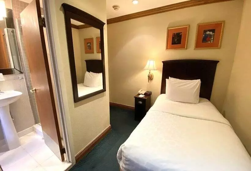 Clarion Hotel Park Avenue