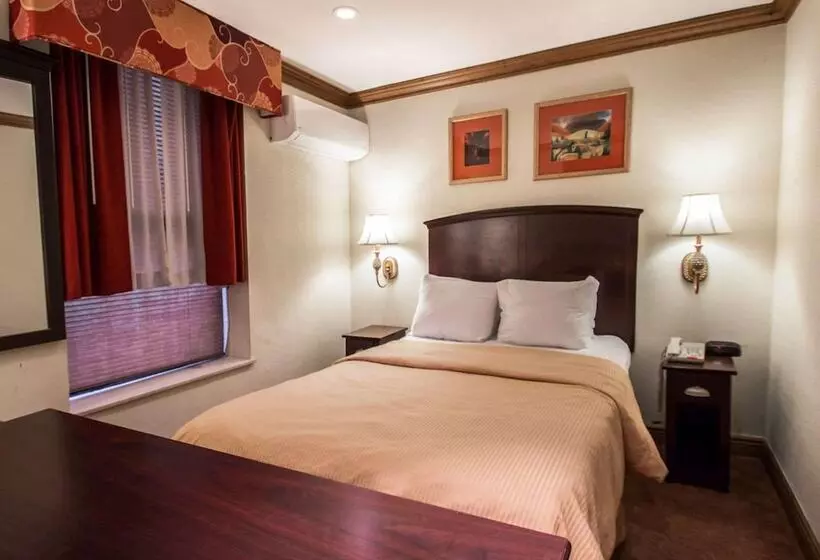 Clarion Hotel Park Avenue