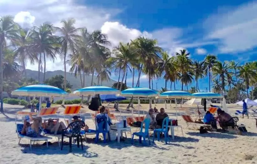 هتل Costa Linda Beach