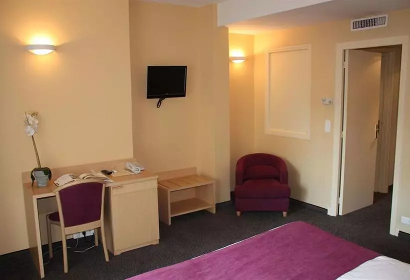 Hotel Les Suites Massena