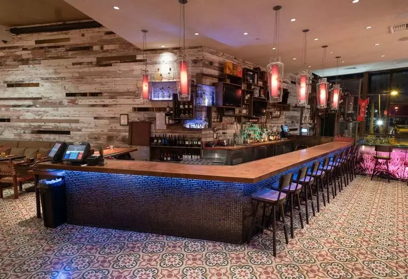 酒店 Maya   A Doubletree By Hilton