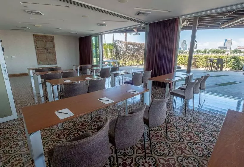 酒店 Maya   A Doubletree By Hilton