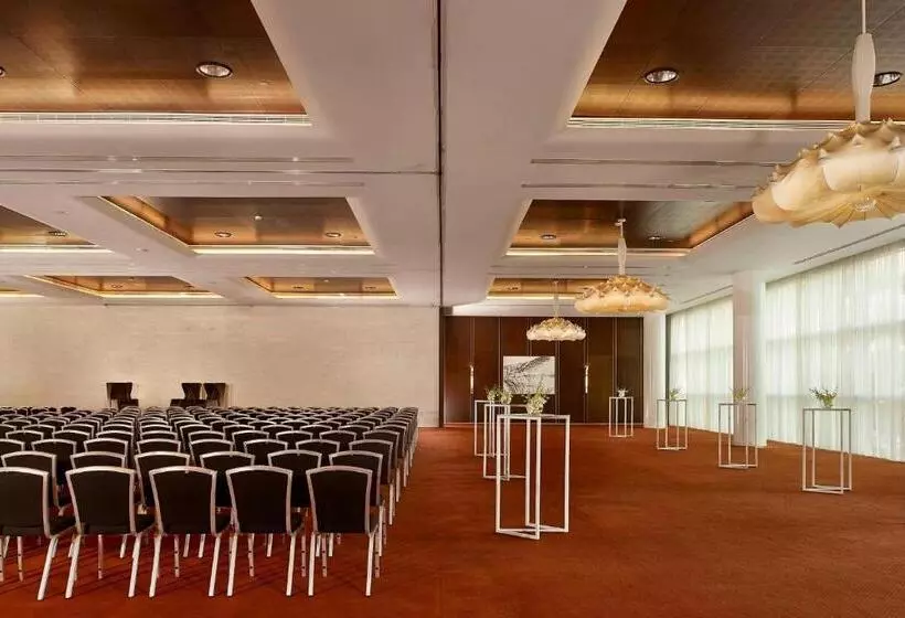 Sheraton Porto Hotel & Spa