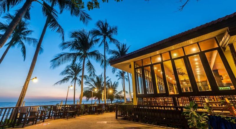 Pinnacle Samui Resort Sha Plus