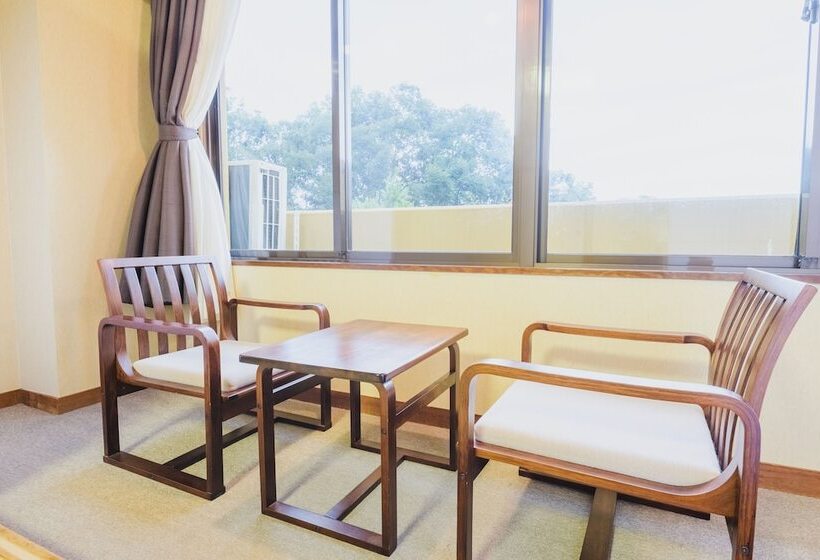 هتل Ooedo Onsen Monogatari Awara