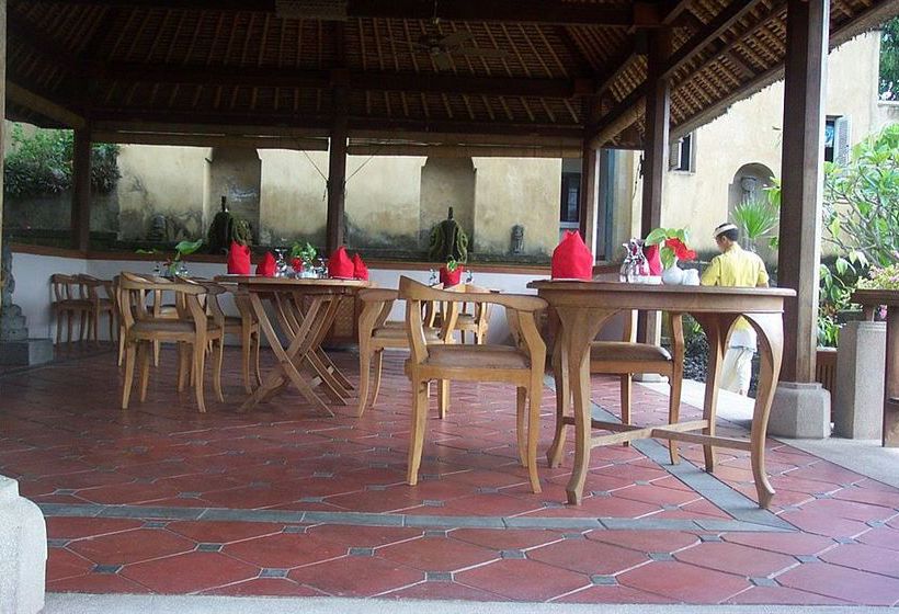 אתר נופש Alam Puri Residence And Art Museum By Beehive