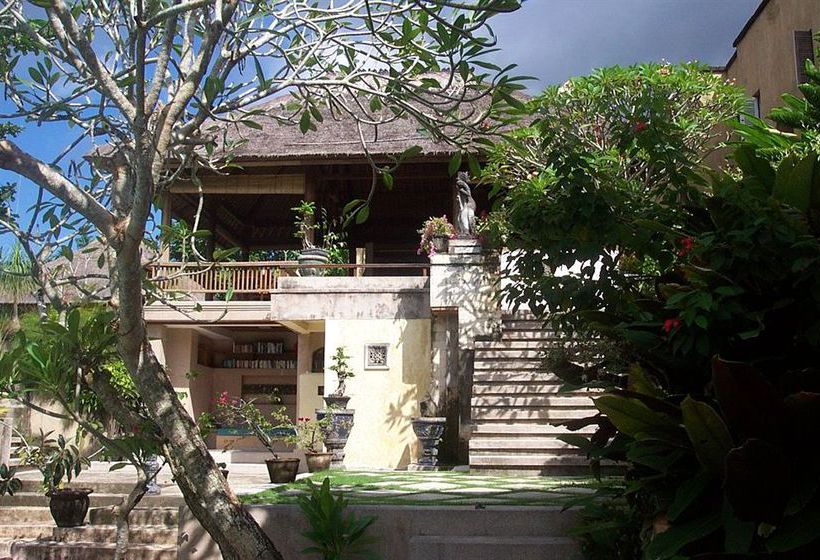 אתר נופש Alam Puri Residence And Art Museum By Beehive