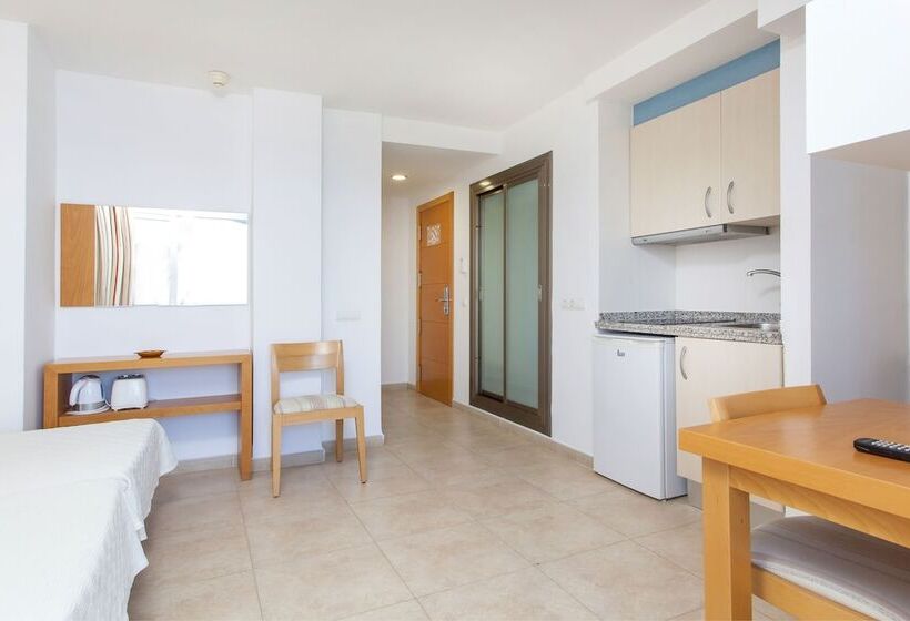 Apartamentos Mar Y Playa