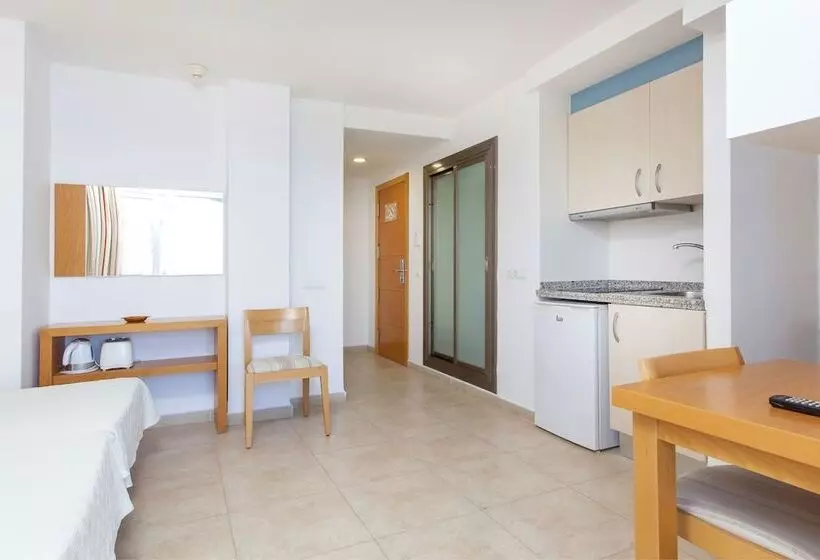 Apartamentos Mar Y Playa