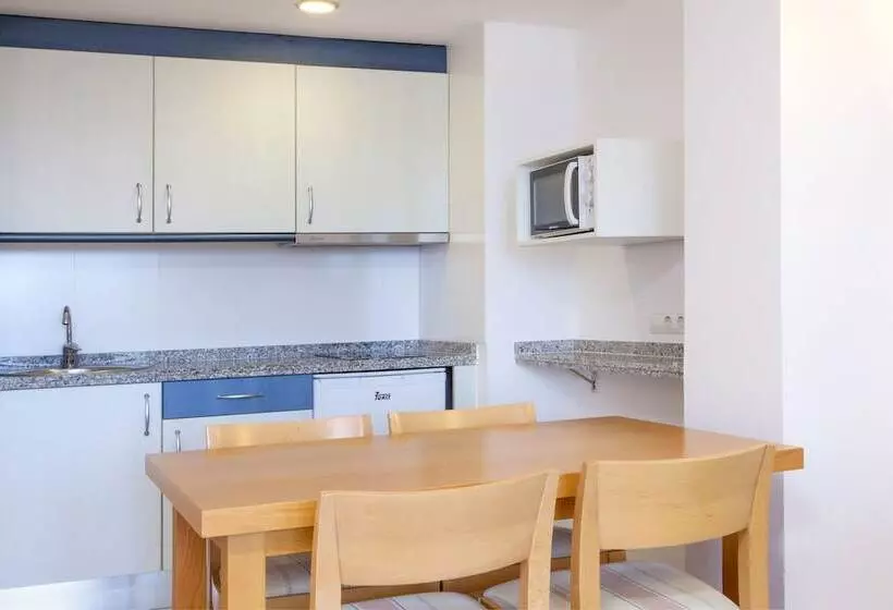 Apartamentos Mar Y Playa