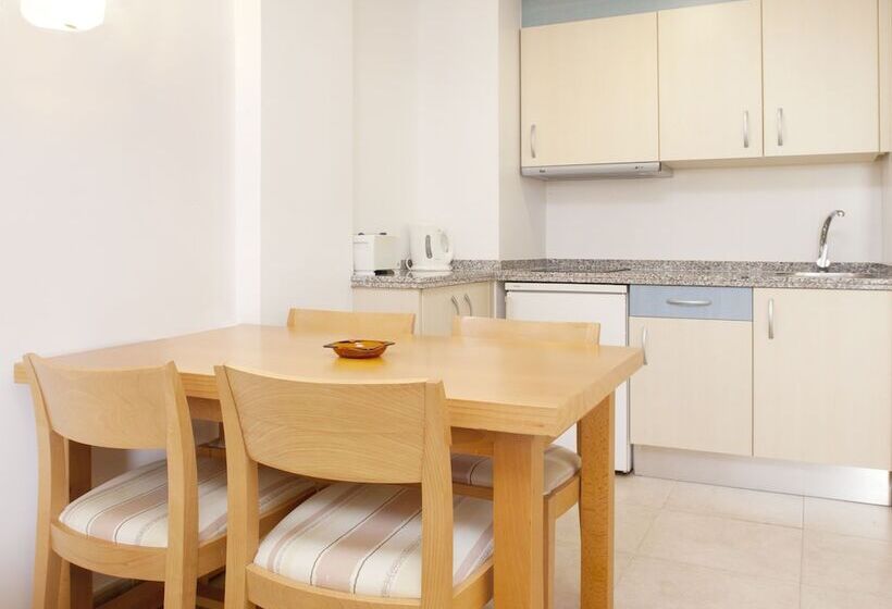 Apartamentos Mar Y Playa