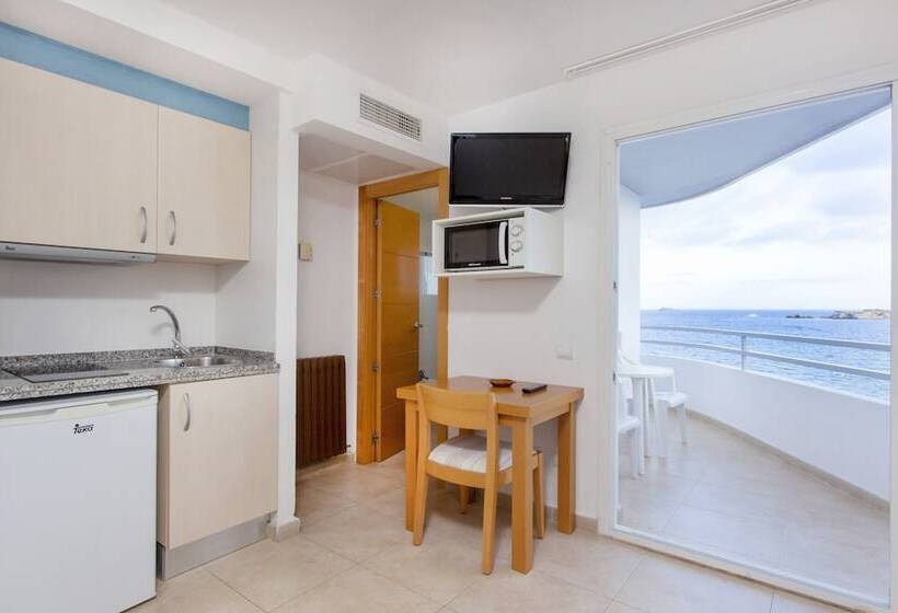 Apartamentos Mar Y Playa